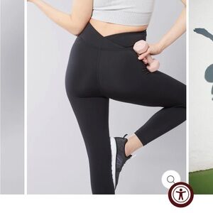 Ingrid & Isabel Maternity Leggings